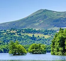 decouverte lacs et volcans en auvergne