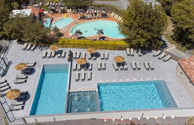 piscines camping Saint Amand en Ardèche